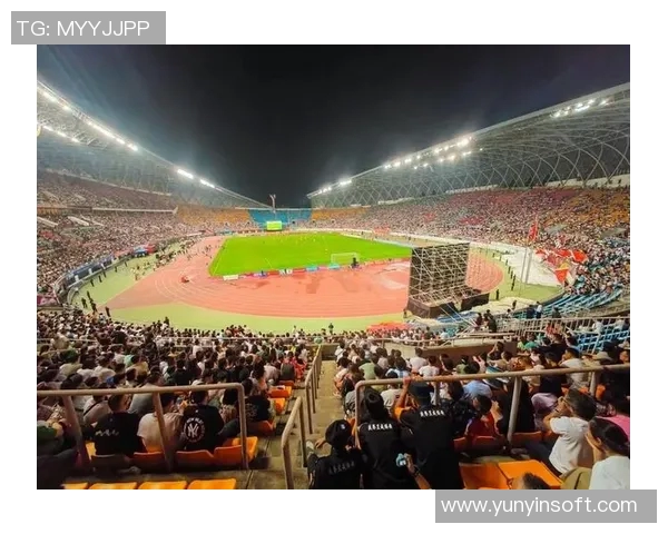 香港足球明星队赴贵阳展开友谊赛活动助力地方足球发展与交流